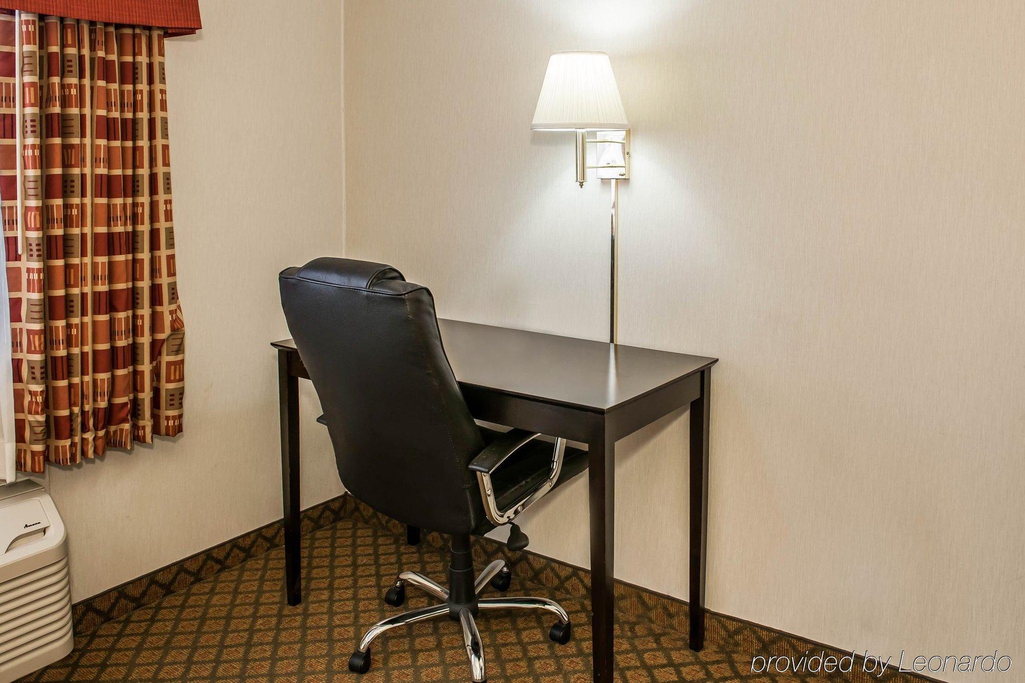 Hotel Blisspoint Columbia 2*