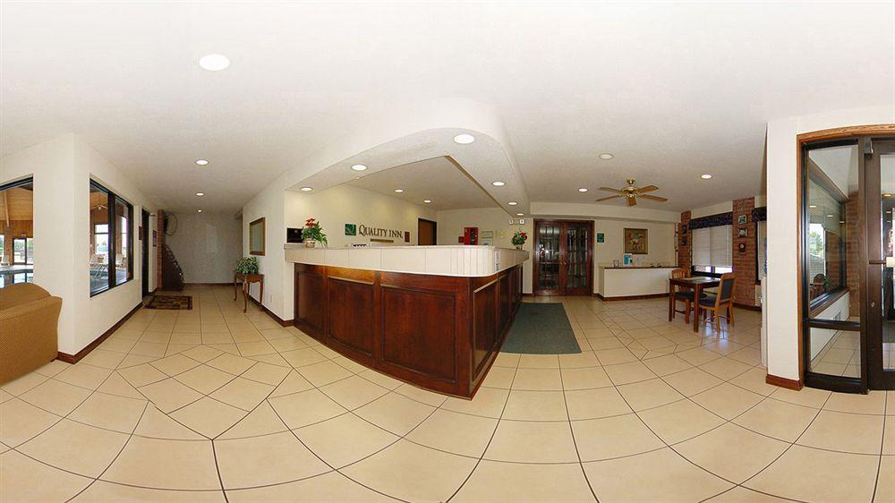 Blisspoint Columbia Hotel 2*
